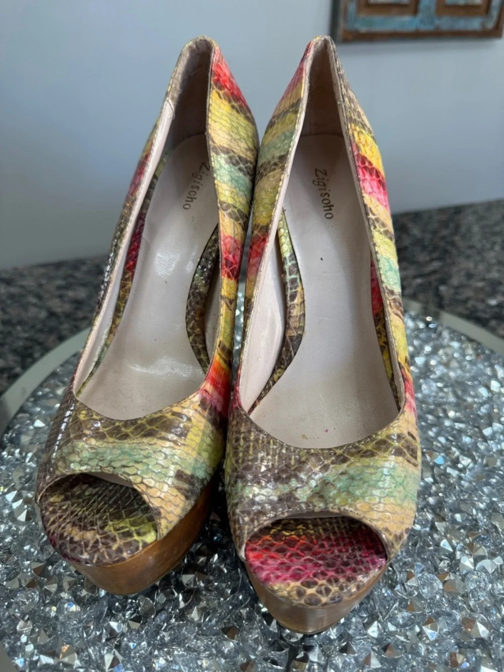 Zigi Soho Yellow Pink Green Multicolor Snakeskin wooden Platform Pumps 8.5 - 9